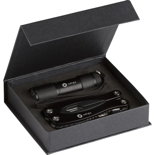  Multi-tool and torch set, 9c