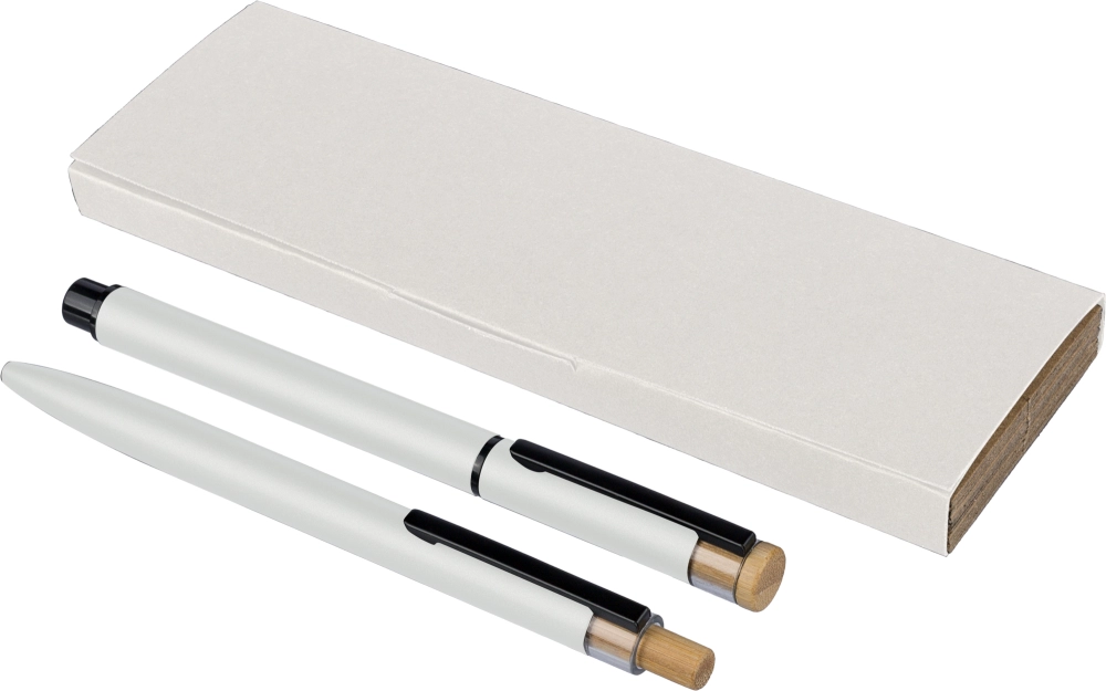 Recycled aluminium pen set