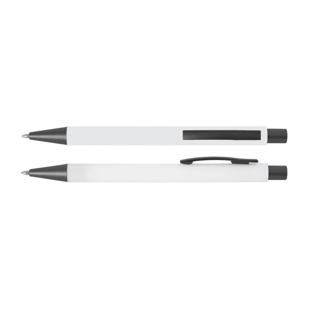 Plastic ballpen